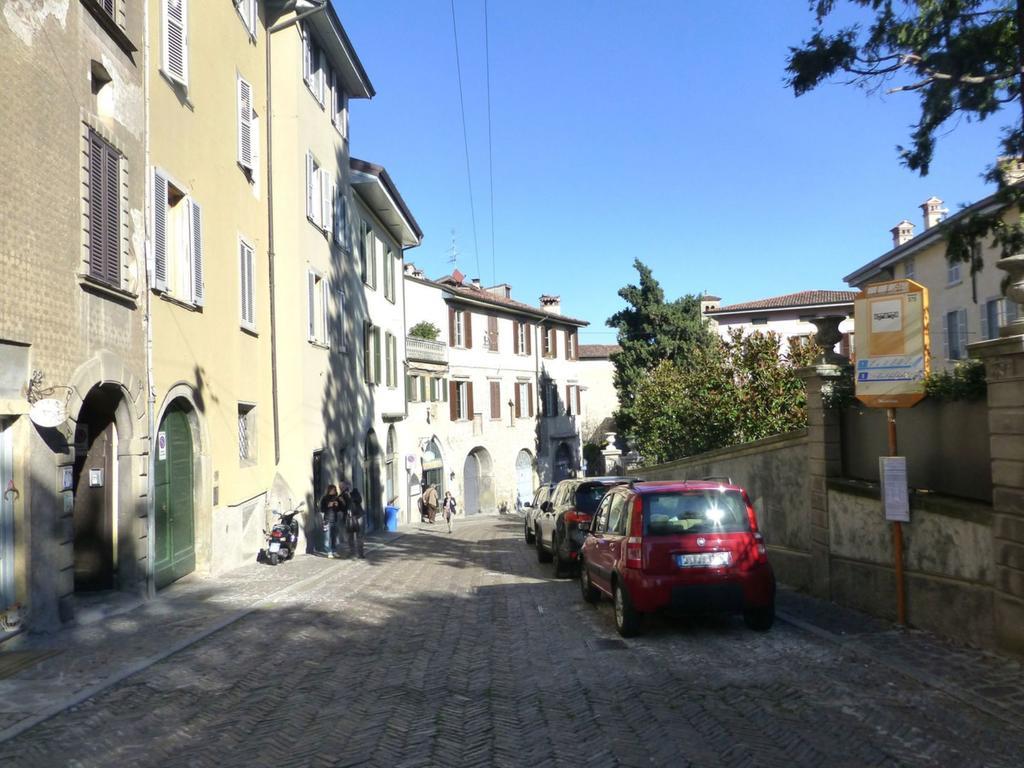 Porta Dipinta House Bergamo Altaアパートメント 部屋 写真